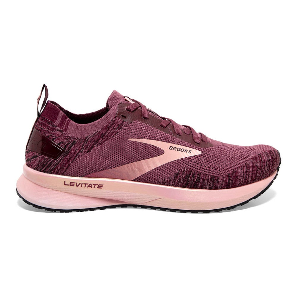Women's Brooks Levitate 4, Nocturne/Coral/Zinfandel, 8.5 B Medium