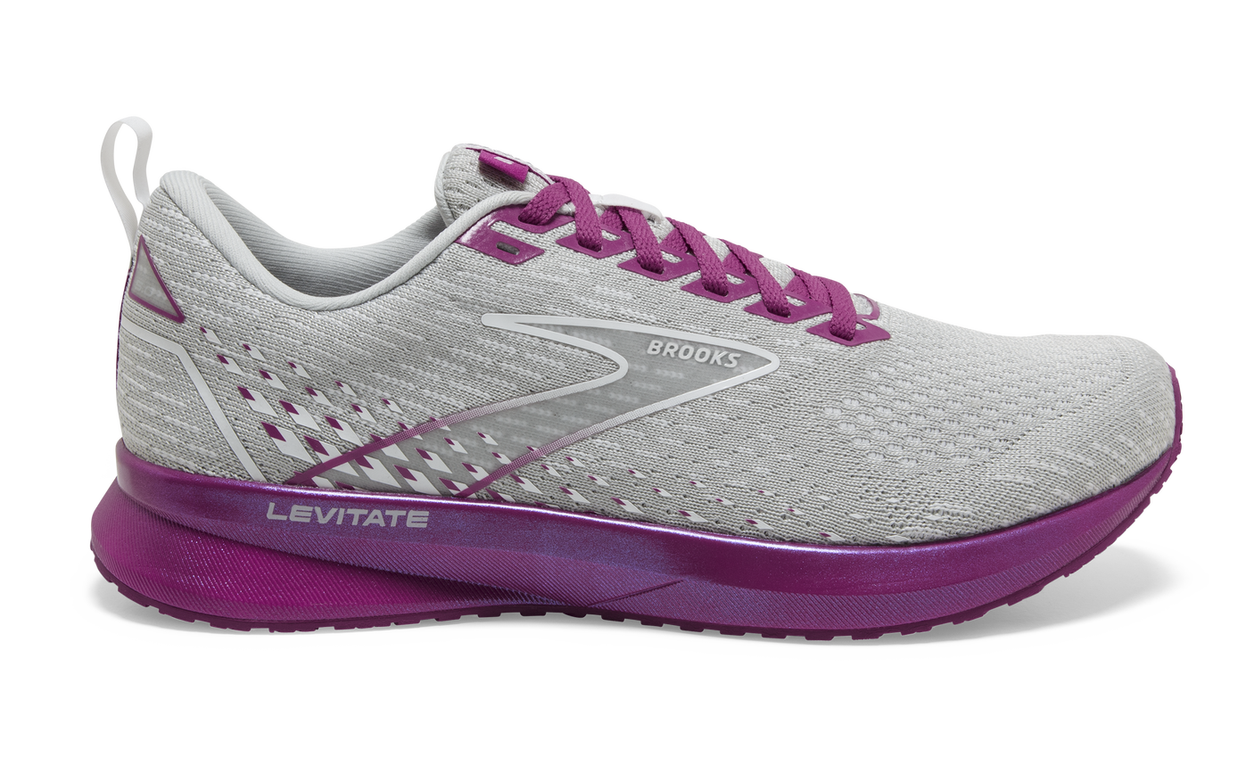 Women's Brooks Levitate 5, Grey/Lavender/Baton Rouge, 10 B Medium