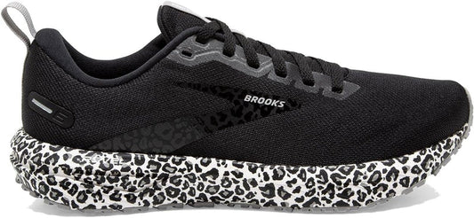 Women's Brooks Revel 6, White/Black/Alloy, 11.5 B Medium