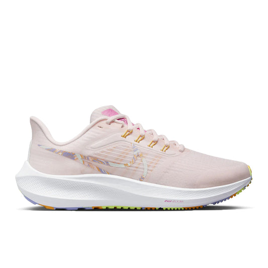 Women's Nike Air Zoom Pegasus 39 Premium, Light Soft Pink/Barely Green, 8.5 B Medium